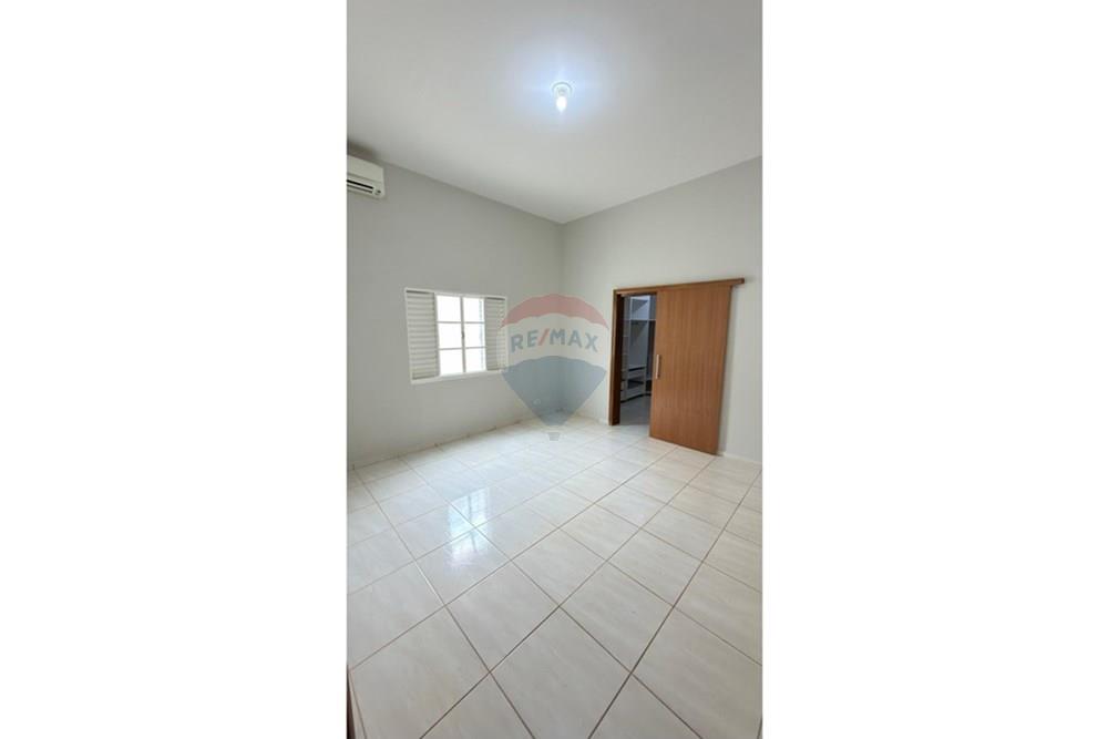 Casa - Venda - Luís Eduardo Magalhães , Bahia - WhatsApp Image 2025-12-11 at 19.57.42.jpeg - 580861005-44