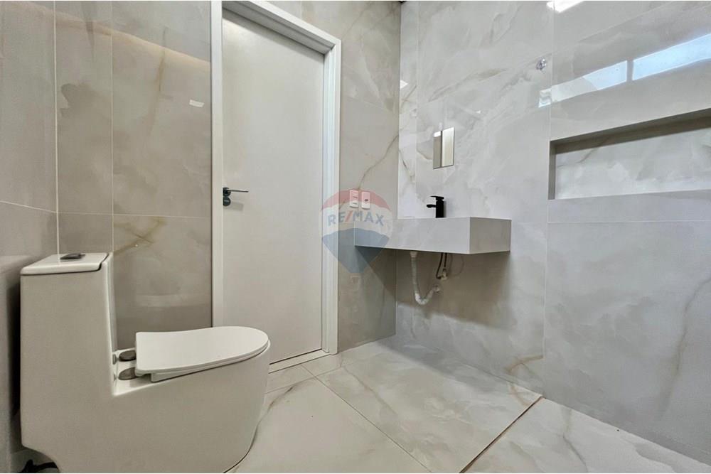 Casa - Venda - Barreiras , Bahia - WhatsApp Image 2025-12-08 at 12.07.09.jpeg - 580651047-104