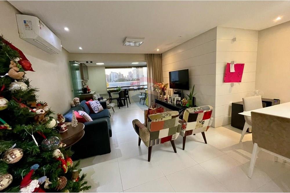 Apartamento - Costa azul