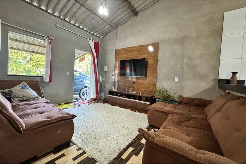 Chácara à venda com 2 quartos, 91m² - Foto 2