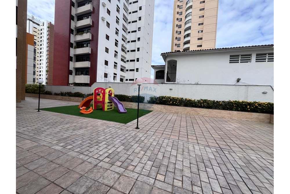 Apartamento - Caminho das arvores