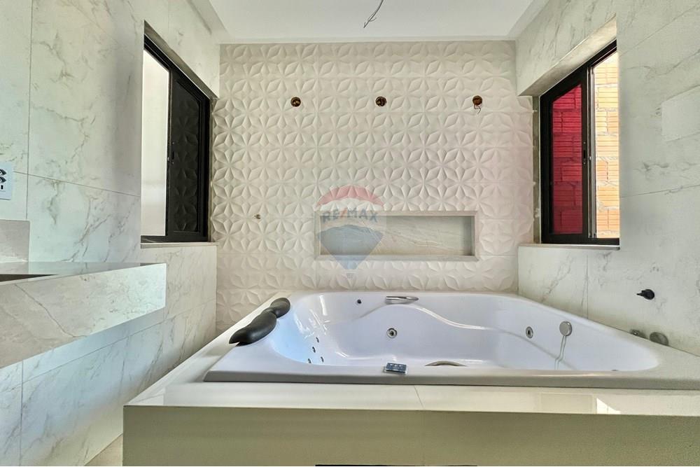 Sobrado - Venda - Barreiras , Bahia - WhatsApp Image 2025-07-10 at 14.07.57.jpeg - 580651094-8