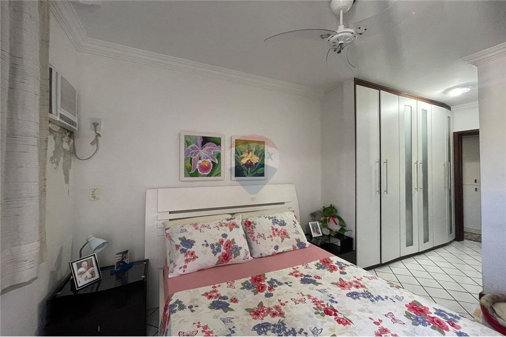 Apartamento - Costa azul