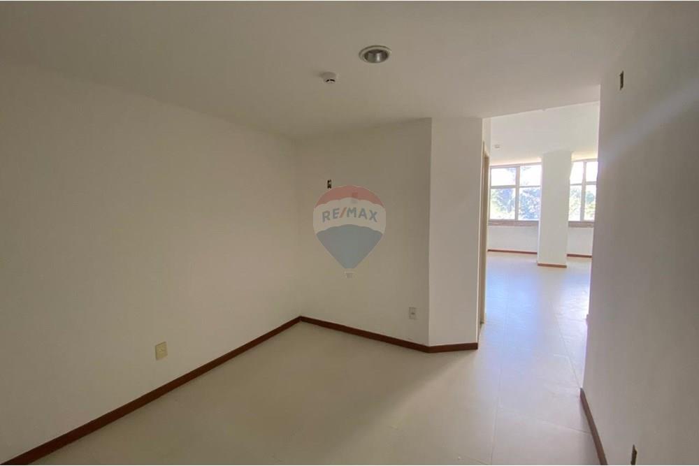 Apartamento - Itaigara