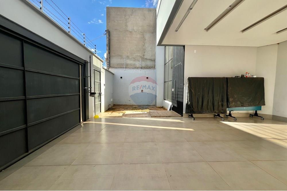 Sobrado - Venda - Barreiras , Bahia - WhatsApp Image 2025-07-10 at 14.04.24.jpeg - 580651094-8