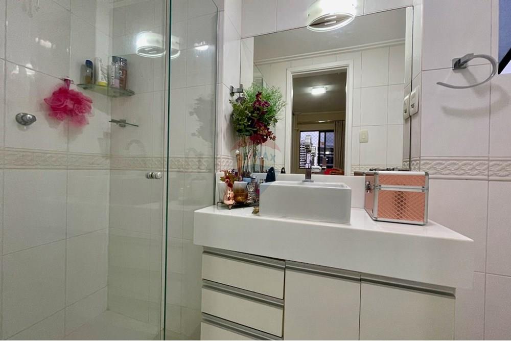 Apartamento - Caminho das árvores