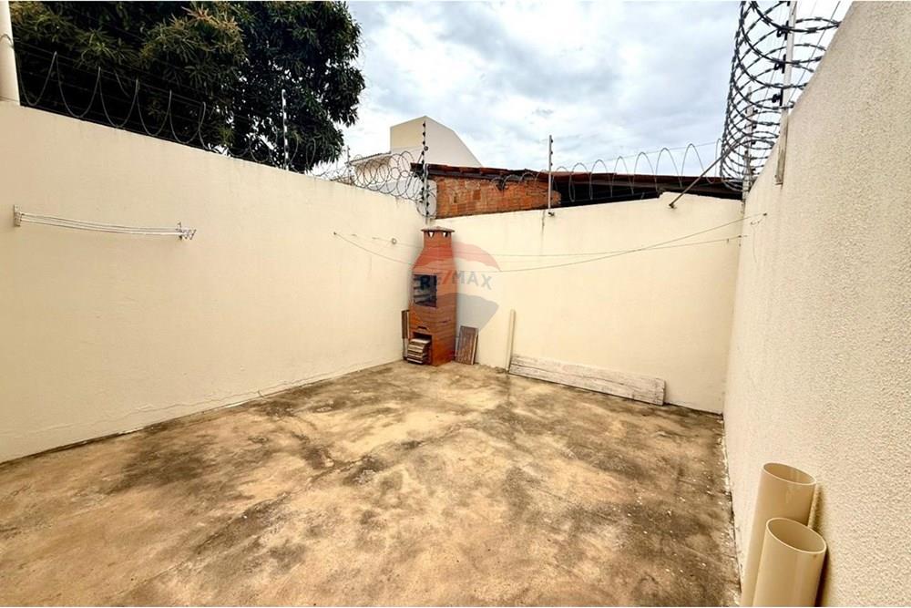 Casa - Venda - Barreiras , Bahia - WhatsApp Image 2025-08-14 at 10.50.32 (1).jpeg - 580651041-95