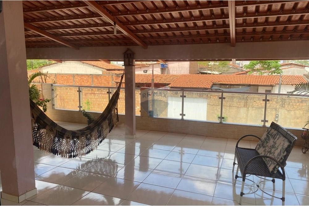 Sobrado - Venda - Barreiras , Bahia - WhatsApp Image 2025-09-09 at 15.15.05 (3).jpeg - 580651079-20