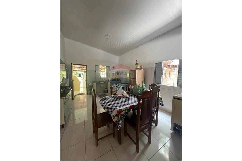 Casa para alugar com 2 quartos, 220m² - Foto 7