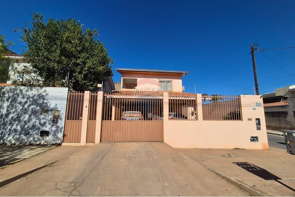 Sobrado - Venda - Barreiras , Bahia - WhatsApp Image 2025-08-28 at 08.06.49.jpeg - 580651097-9