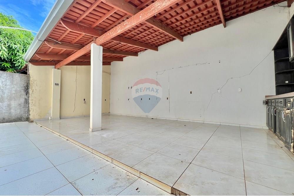 Résidentiel - Maison sur deux niveaux - Barreiras , Bahia - BR - WhatsApp Image 2025-04-15 at 09.35.02.jpeg - 580651065-29