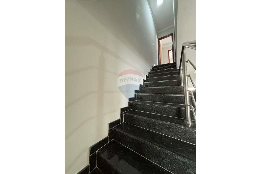 Apartamento para alugar com 3 quartos, 119m² - Foto 12