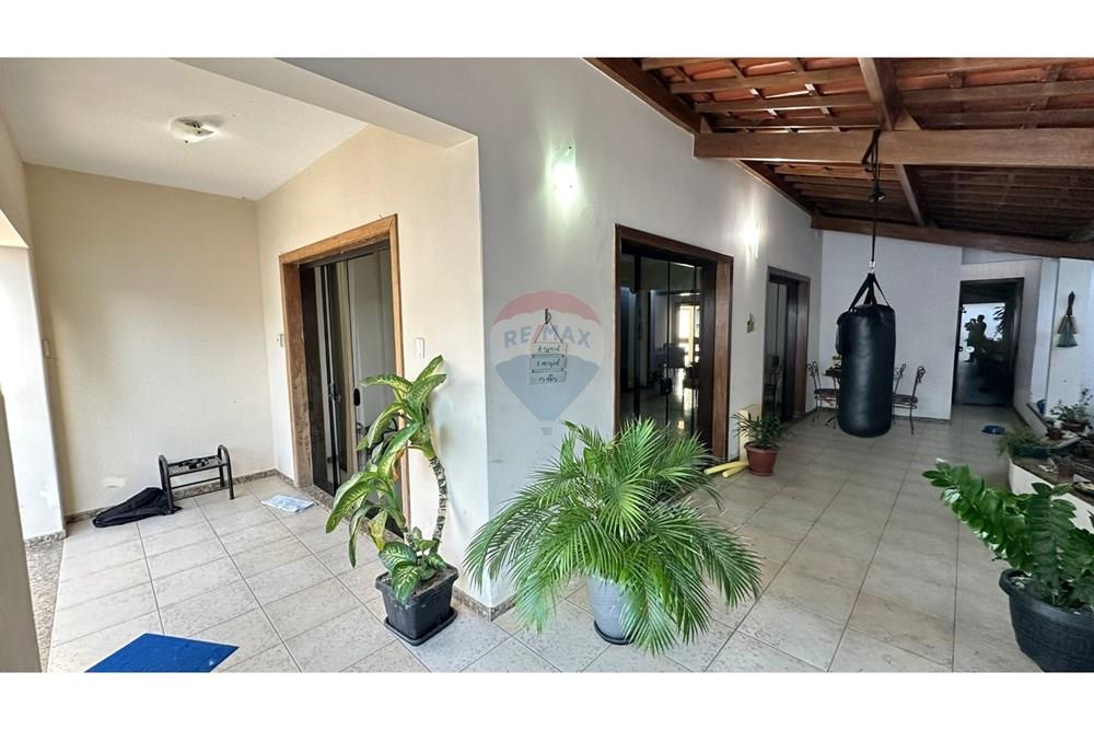 Casa Comercial - Alugar - Jequié , Bahia - WhatsApp Image 2025-12-27 at 13.39.46 (2).jpeg - 580731023-164