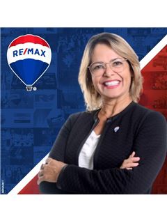 AdrianaSanti - RE/MAX VITA