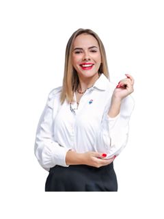 Associate - PatríciaFernandesTeam - RE/MAX INFINITY PRO