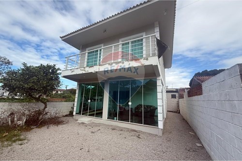 Venda-Casa-servidao charles cabral , 00  - Costeira da Armação , Governador Celso Ramos , Santa Catarina , 88190000-590131010-22