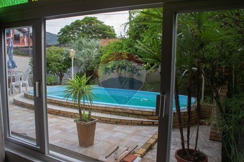 Venda-Casa-Servidão Alcidomiro Flores , 198  - Rio Tavares , Florianópolis , Santa Catarina , 88048345-590441079-3