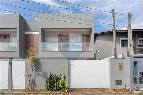 For Sale-House-Servidão Dunas da Joaquina , 256  - 5 Ruas  - Rio Tavares , Florianópolis , Santa Catarina , 88048424-590101001-2