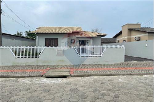 For Sale-House-Rua Domingos José Andre , 585  - Próximo a assembleia de Deus  - Lagoão , Araranguá , Santa Catarina , 88904324-590291004-74