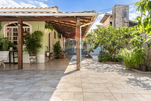 Venda-Casa-Servidão Bons Amigos , 108  - Campeche , Florianópolis , Santa Catarina , 88065-396-590101035-6