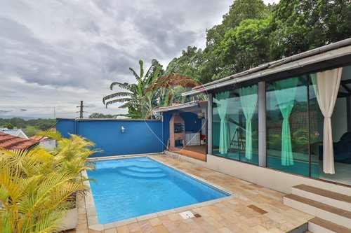 Venda-Casa-RUA BRASILIA , 395  - PROXIMO SUPERMERCADO SCHUTZE  - Tapajós , Indaial , Santa Catarina , 89080350-590211017-81