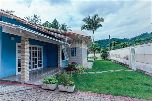 For Sale-House-Estados , Indaial , Santa Catarina , 89087070-590301007-37