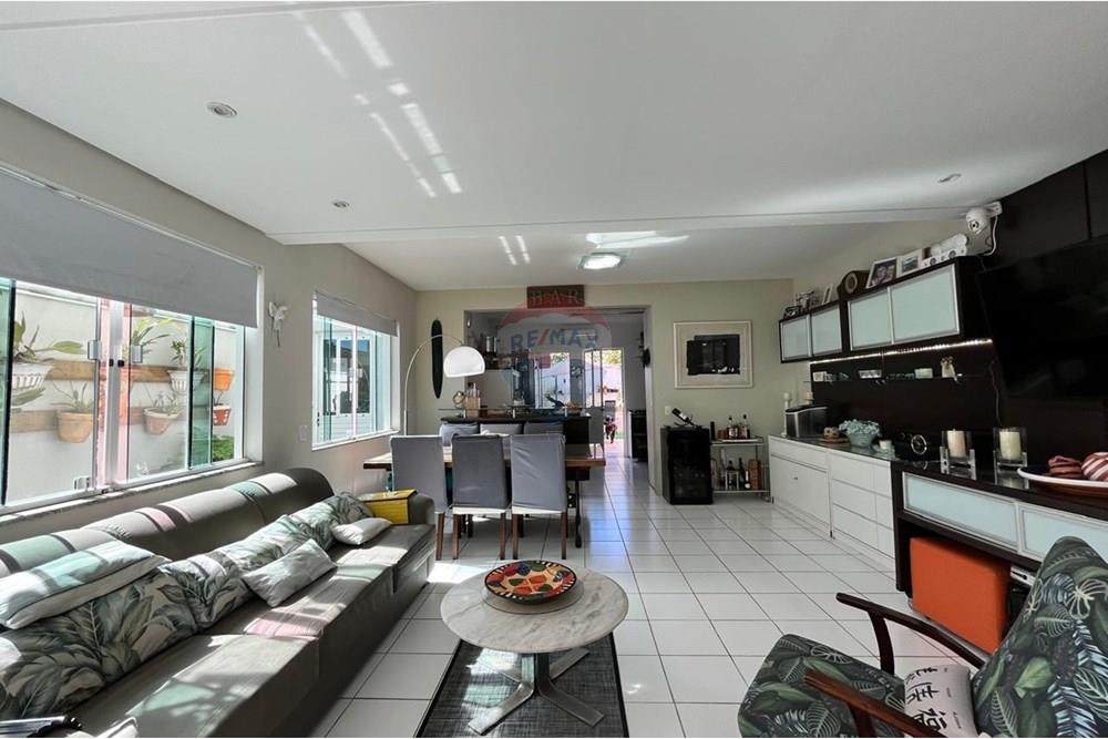 Casa - Venda - Navegantes , Santa Catarina - Imagem do WhatsApp de 2025-10-16 à(s) 20.17.32_880ddd41.jpg - 590091044-60