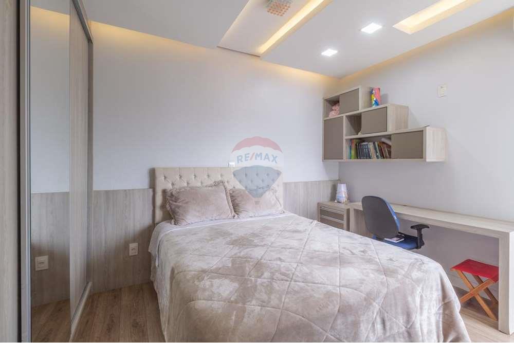 Casa à venda com 3 quartos, 360m² - Foto 6