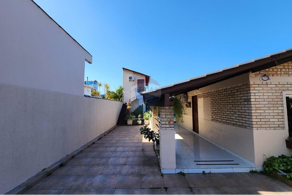 Casa - Venda - Florianópolis , Santa Catarina - 38 Entrada, vista casa.jpg - 590551017-8