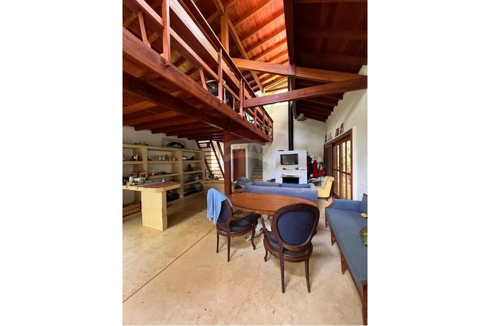 Casa - Venda - Florianópolis , Santa Catarina - d60fa5a4-b8c7-41ec-b2f4-05f183899f31.jpeg - Sala - 590101001-60