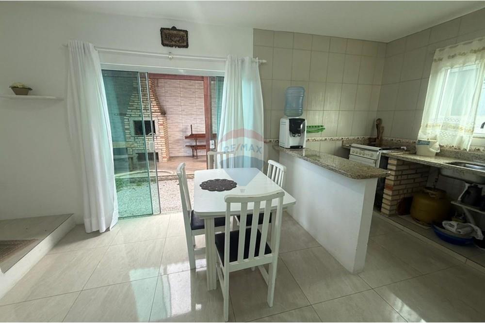 Casa - Venda - Governador Celso Ramos , Santa Catarina - WhatsApp Image 2025-11-09 at 14.34.49 (5).jpeg - 590131010-22