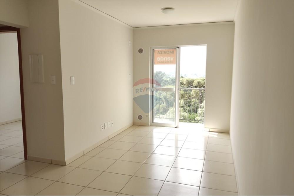Apartamento à venda com 2 quartos, 47m² - Foto 2