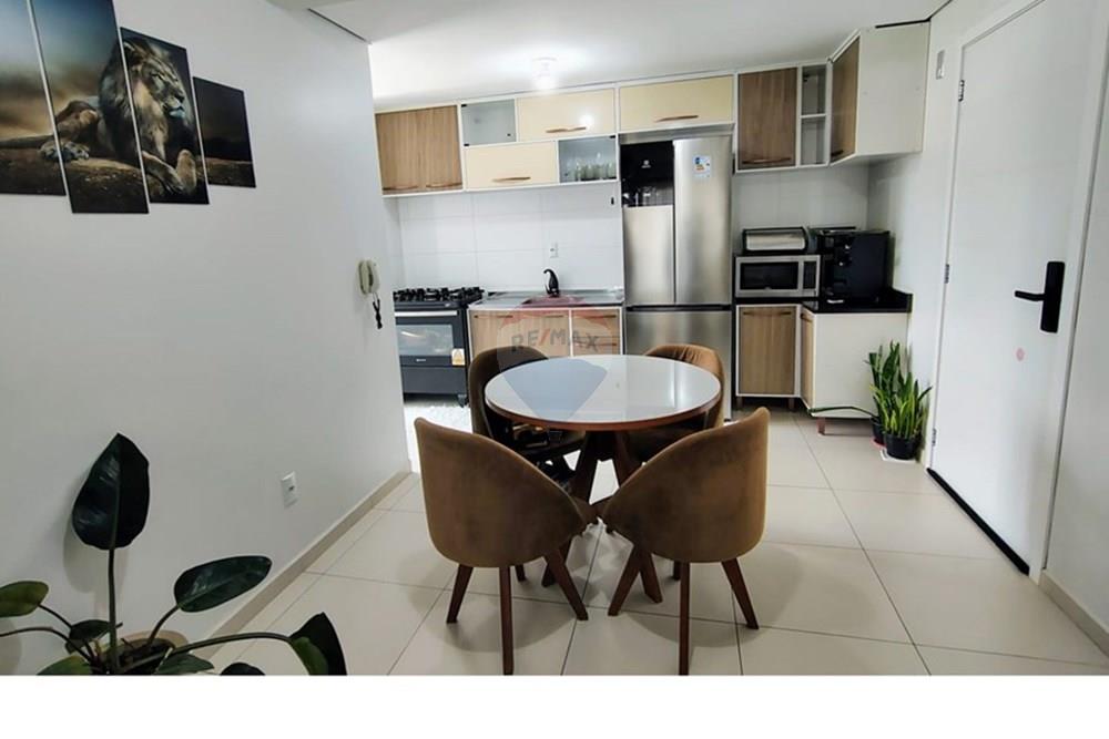 Apartamento à venda com 2 quartos, 57m² - Foto 2
