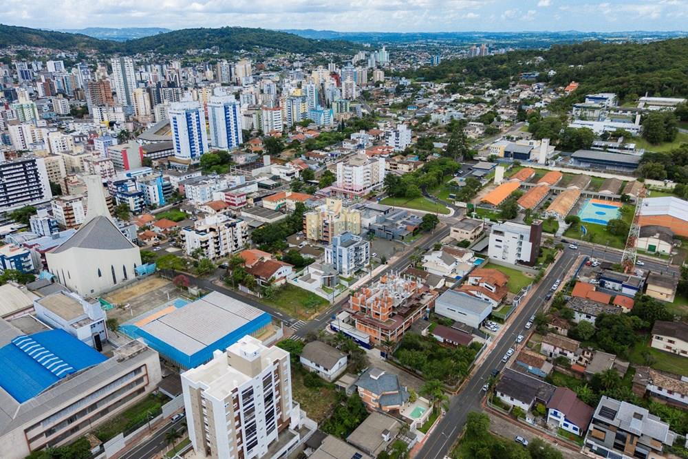 Apartamento - Venda - Criciúma , Santa Catarina - DJI_20260120124742_0027_D.jpg - Fachada - 590311036-10