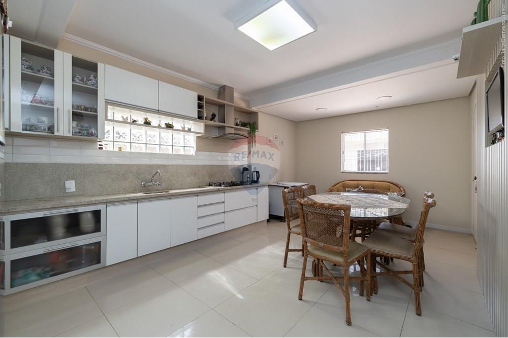 Casa - Venda - Lages , Santa Catarina - 0003 25-02-28 Casa Rua Jairo Luiz Ramos 685 Sagrado REMAX.JPG - 590071038-44