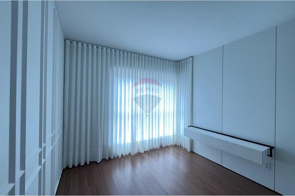 Apartamento à venda com 3 quartos, 99m² - Foto 12