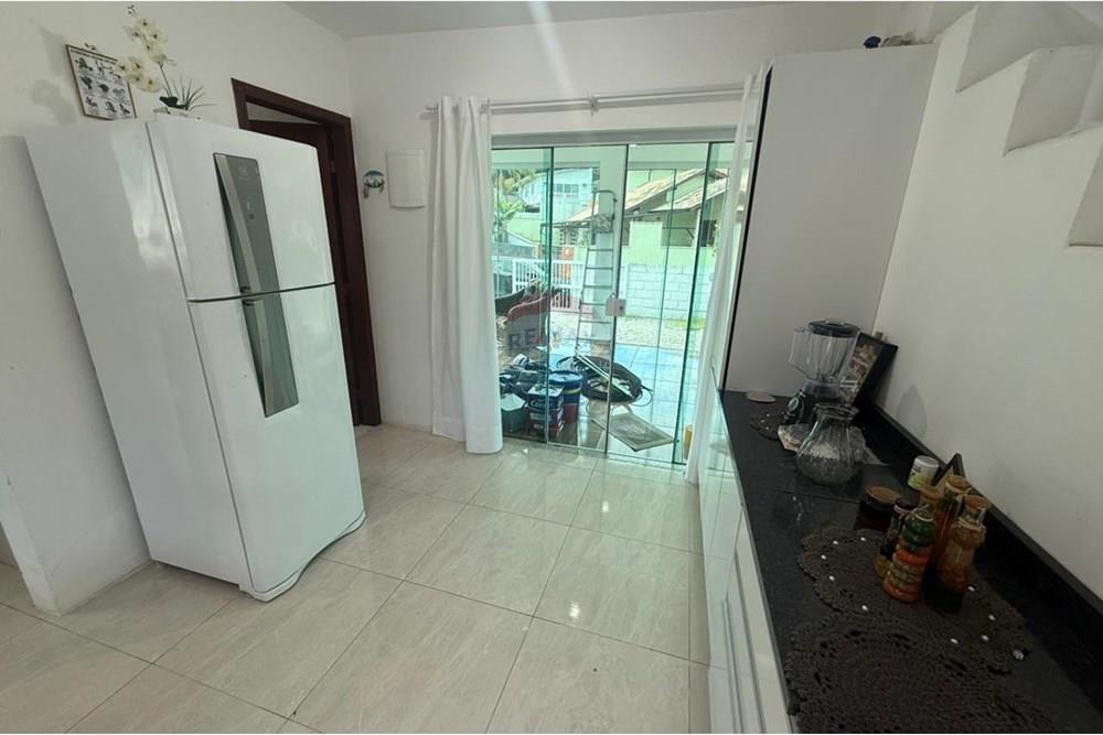 Casa - Venda - Governador Celso Ramos , Santa Catarina - WhatsApp Image 2025-11-09 at 14.34.48 (2).jpeg - 590131010-22