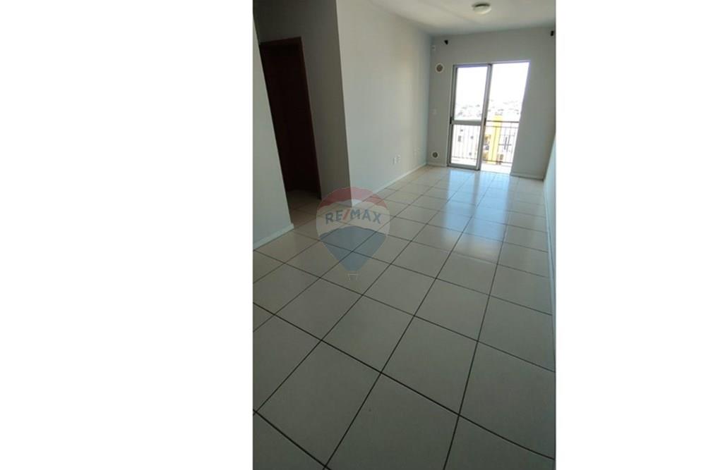 Apartamento à venda com 2 quartos, 50m² - Foto 2