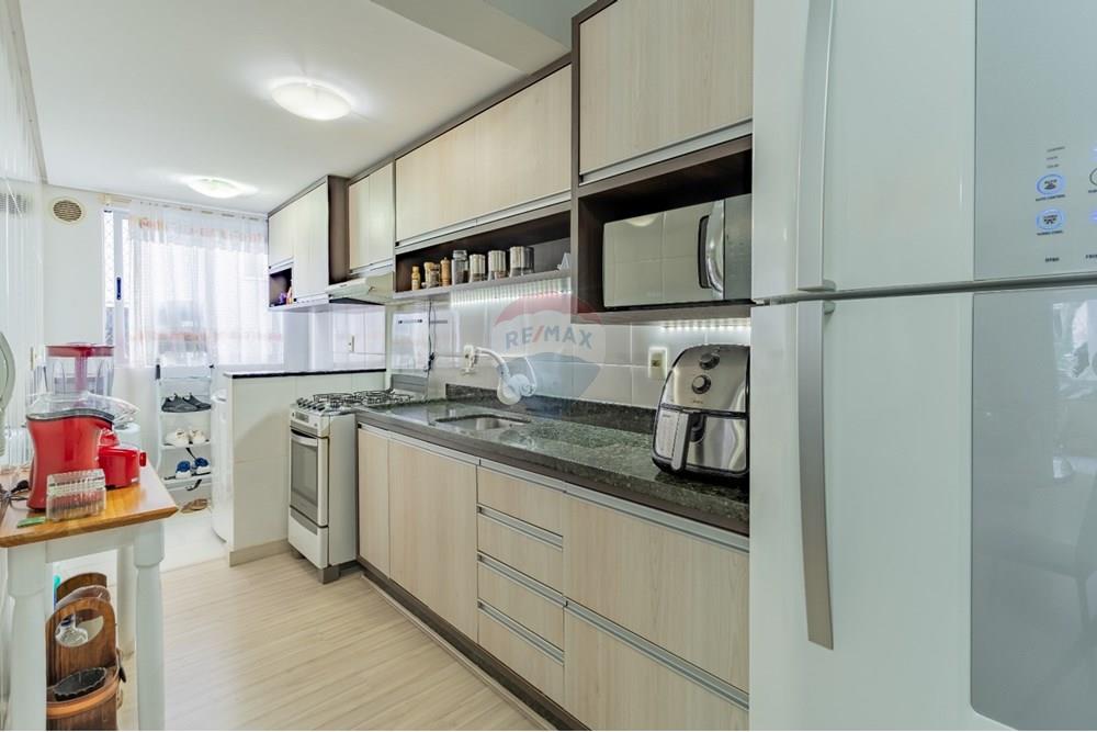 Apartamento à venda com 2 quartos, 65m² - Foto 6