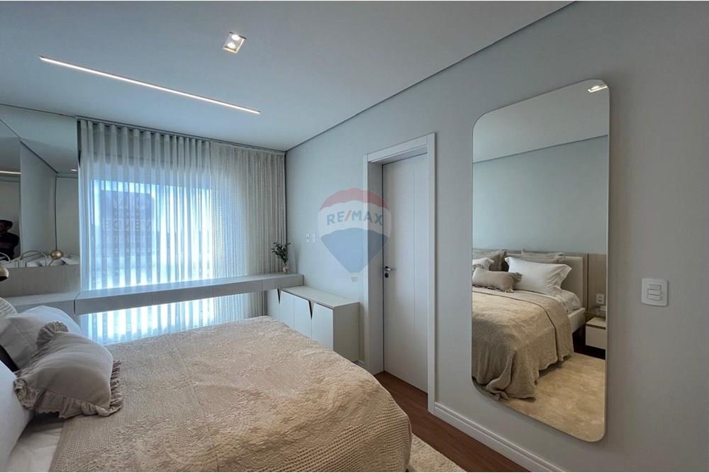 Apartamento à venda com 3 quartos, 99m² - Foto 11