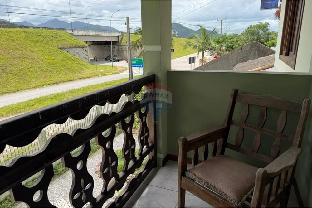 Casa - Venda - Palhoça , Santa Catarina - WhatsApp Image 2026-01-22 at 20.49.09 (3).jpeg - 590471027-3