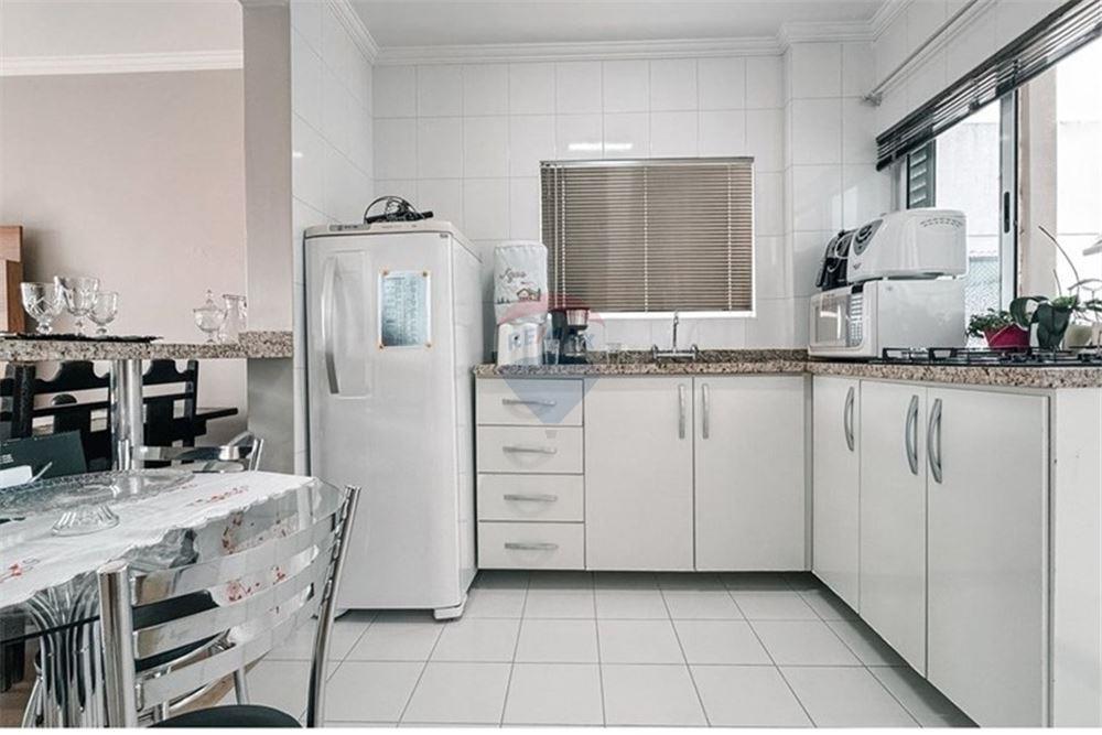 Apartamento à venda com 2 quartos, 72m² - Foto 5