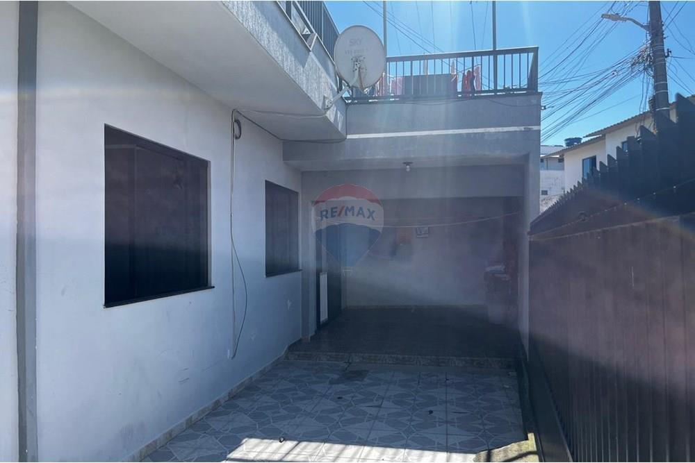 Sobrado - Venda - Navegantes , Santa Catarina - CIRCULAÇÃO EXTERNA PAVIMENTADA.jpg - 590091044-47