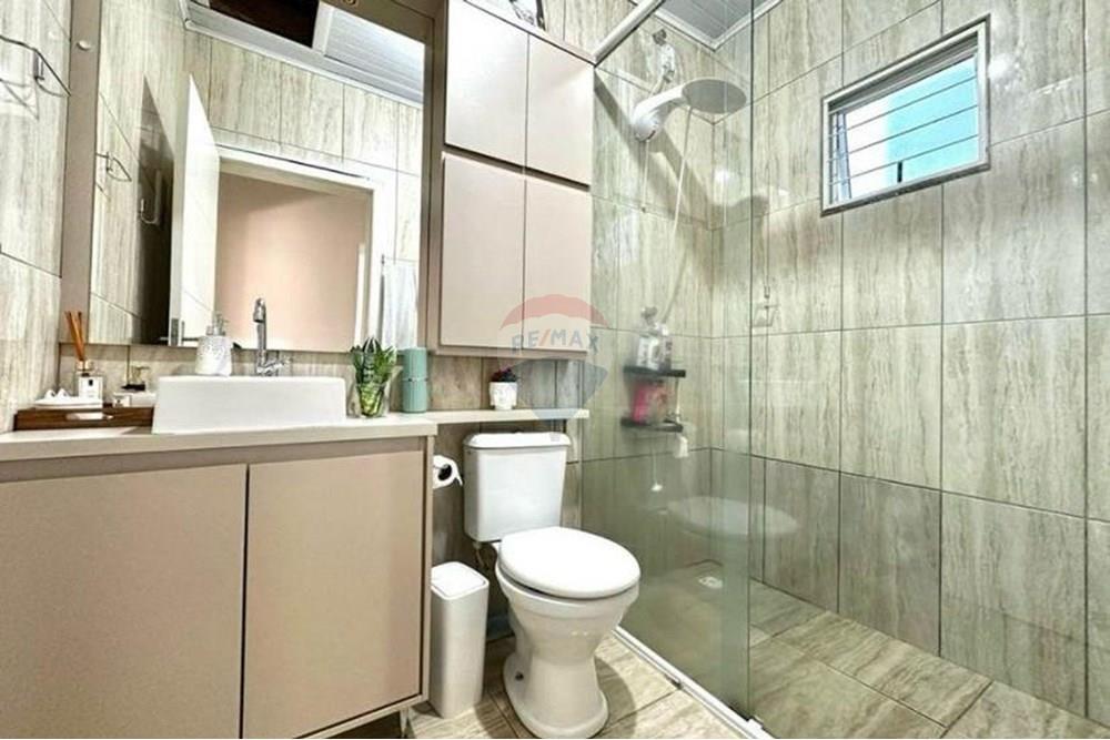 Casa à venda com 2 quartos, 68m² - Foto 3
