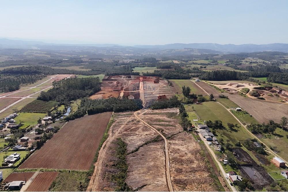 Terreno - Venda - Criciúma , Santa Catarina - DJI_20250821135017_0101_D.JPG - 590311031-25