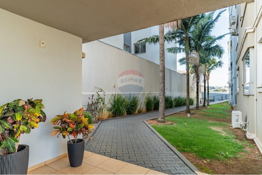 Apartamento à venda com 2 quartos, 65m² - Foto 8