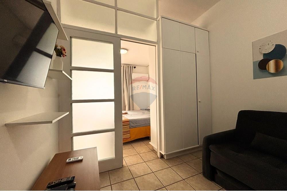 Apartamento - Alugar - Florianópolis , Santa Catarina - d0301a2f-82c8-4d97-9ffa-be3302816871.jpg - 590511002-49