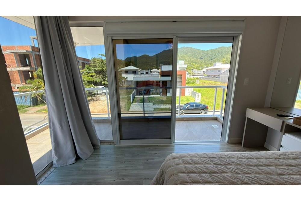 Casa - Venda - Governador Celso Ramos , Santa Catarina - WhatsApp Image 2026-02-11 at 11.24.33 (3).jpeg - 590131030-7