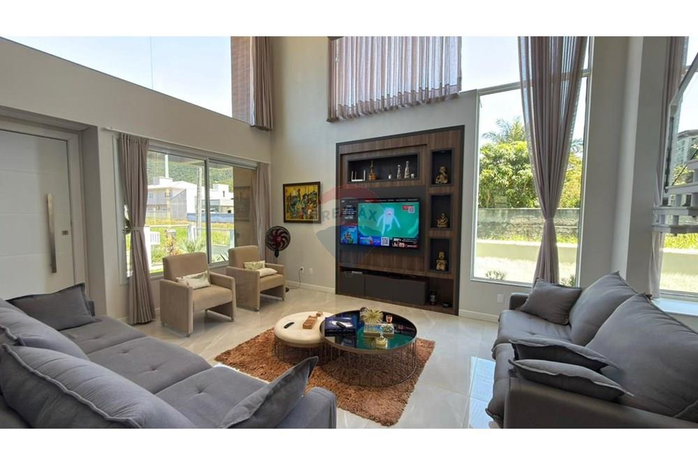 Casa - Venda - Governador Celso Ramos , Santa Catarina - WhatsApp Image 2026-02-11 at 11.22.46.jpeg - 590131030-7