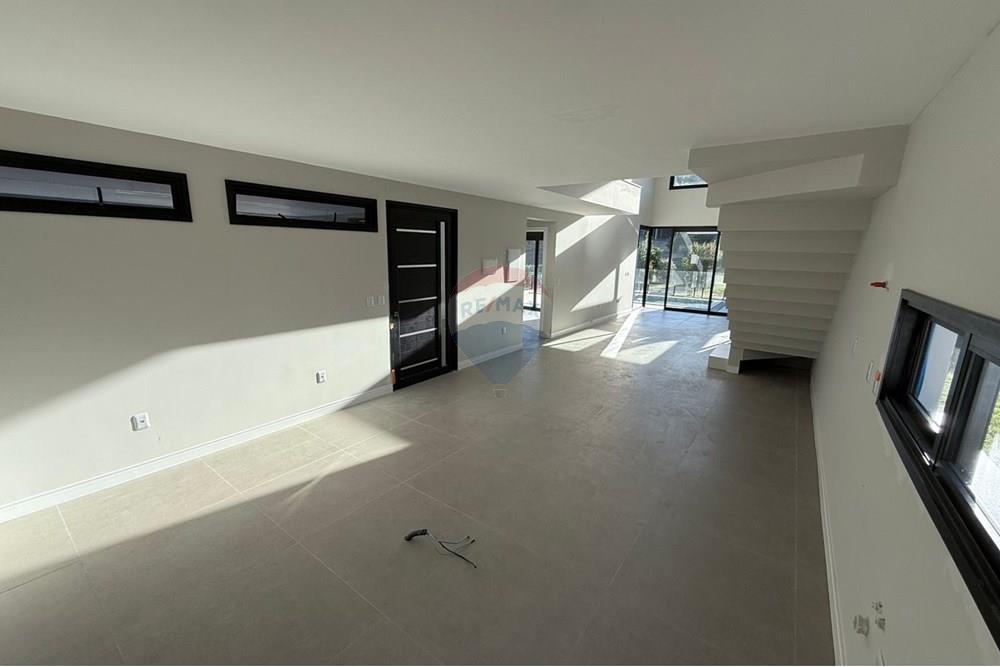 Residential - House - Florianópolis , Santa Catarina - BR - 9.jpeg - 590511004-25